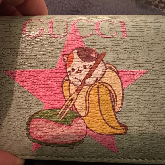 Gucci 2022 Star Bananya Compact Wallet - Picture 9 of 11